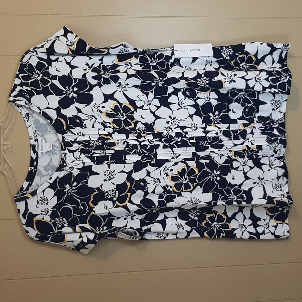 Liz Claiborne XXL Dark Navy Blue With Floral Print Shirt New With Tag